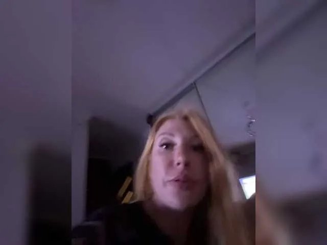 AnnaMaks12 on BongaCams