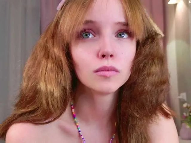 b4by-lol1 on BongaCams