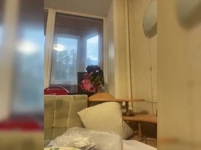 Letti28 on BongaCams