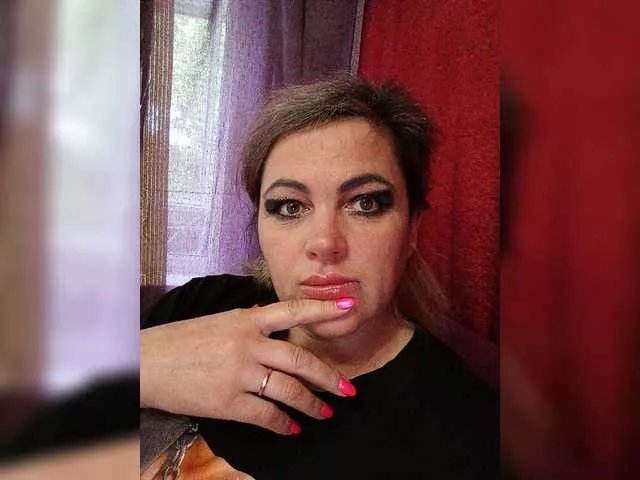 miss-kiss-kiss on BongaCams