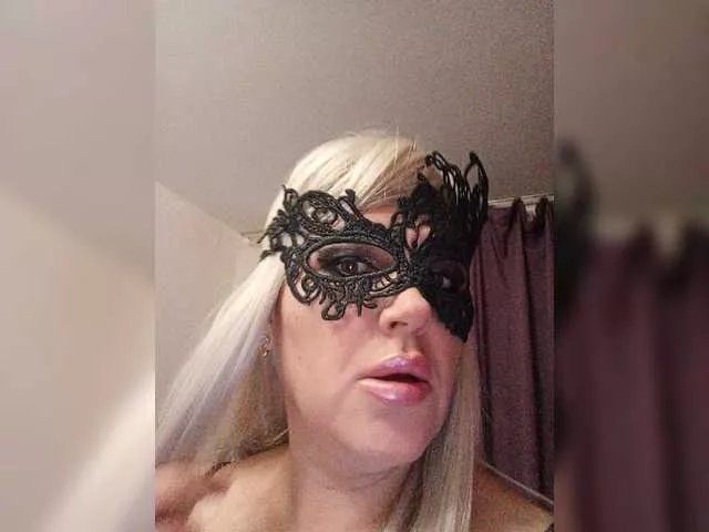 miss-kiss-kiss on BongaCams