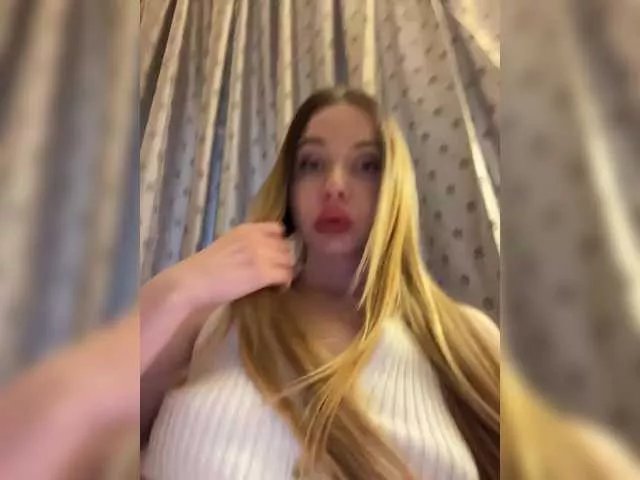 Natalymoodhot on BongaCams
