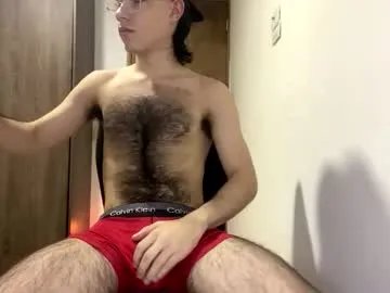 aw0052 on Chaturbate