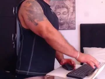derek_group on Chaturbate