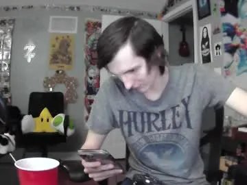 derekdings on Chaturbate