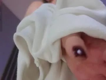 milly_shy on Chaturbate