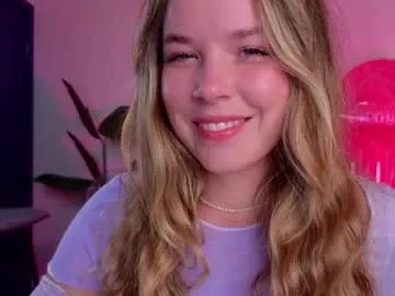 milly_shy on Chaturbate