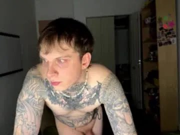 redrumbackwards on Chaturbate