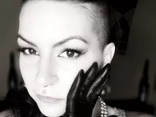 TheeLadyKatrina on Streamate