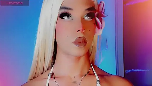 DanniLee_ on StripChat