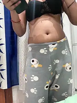 Hot_Mayra25