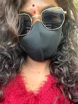 Indian-Squirt on StripChat