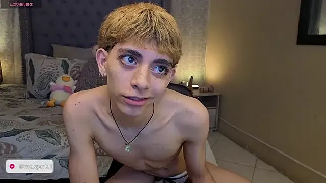 Matty_Sparkk on StripChat