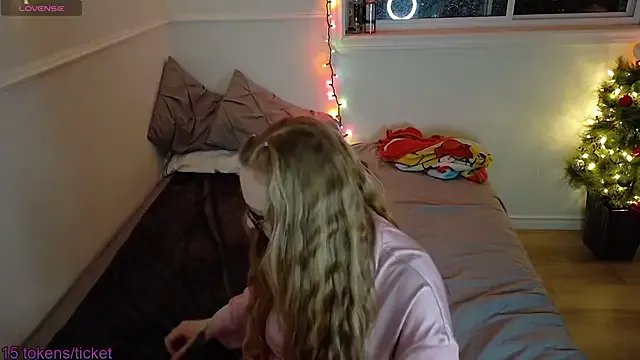 Pattyworld69 on StripChat