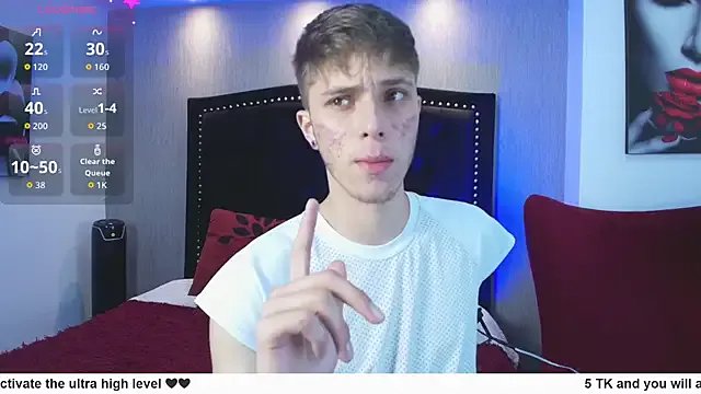 Robbin_Blaze on StripChat